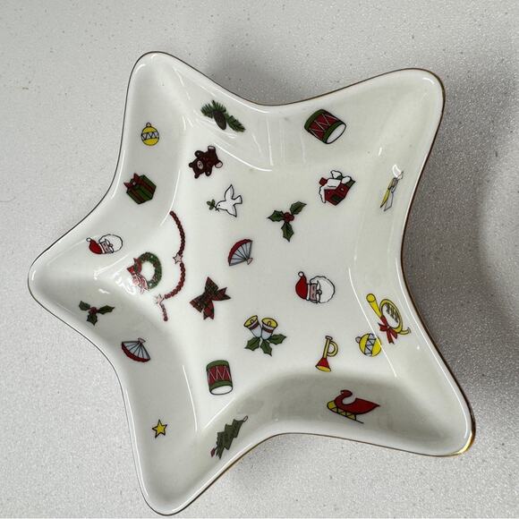 Taitu Noel Vintage 1986 Christmas Holiday Star Dish Emilio Bergman Italy - Picture 1 of 7